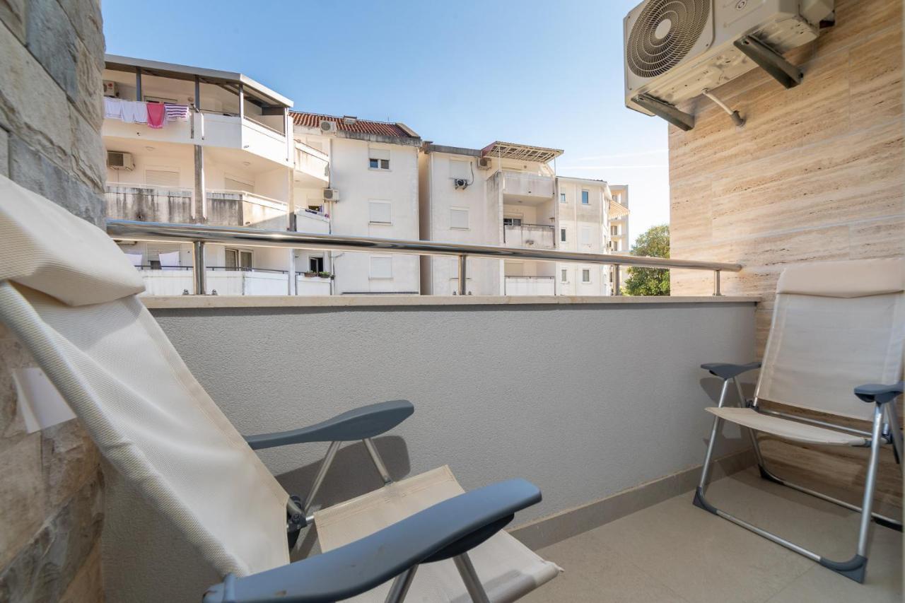 Ana'S Apartment Budva Mne Екстериор снимка